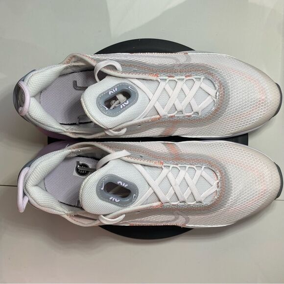 🆕 Nike	Air Max 2090 GS 'Platinum Tint Light Violet' - Womens 8.5 - Picture 5 of 11